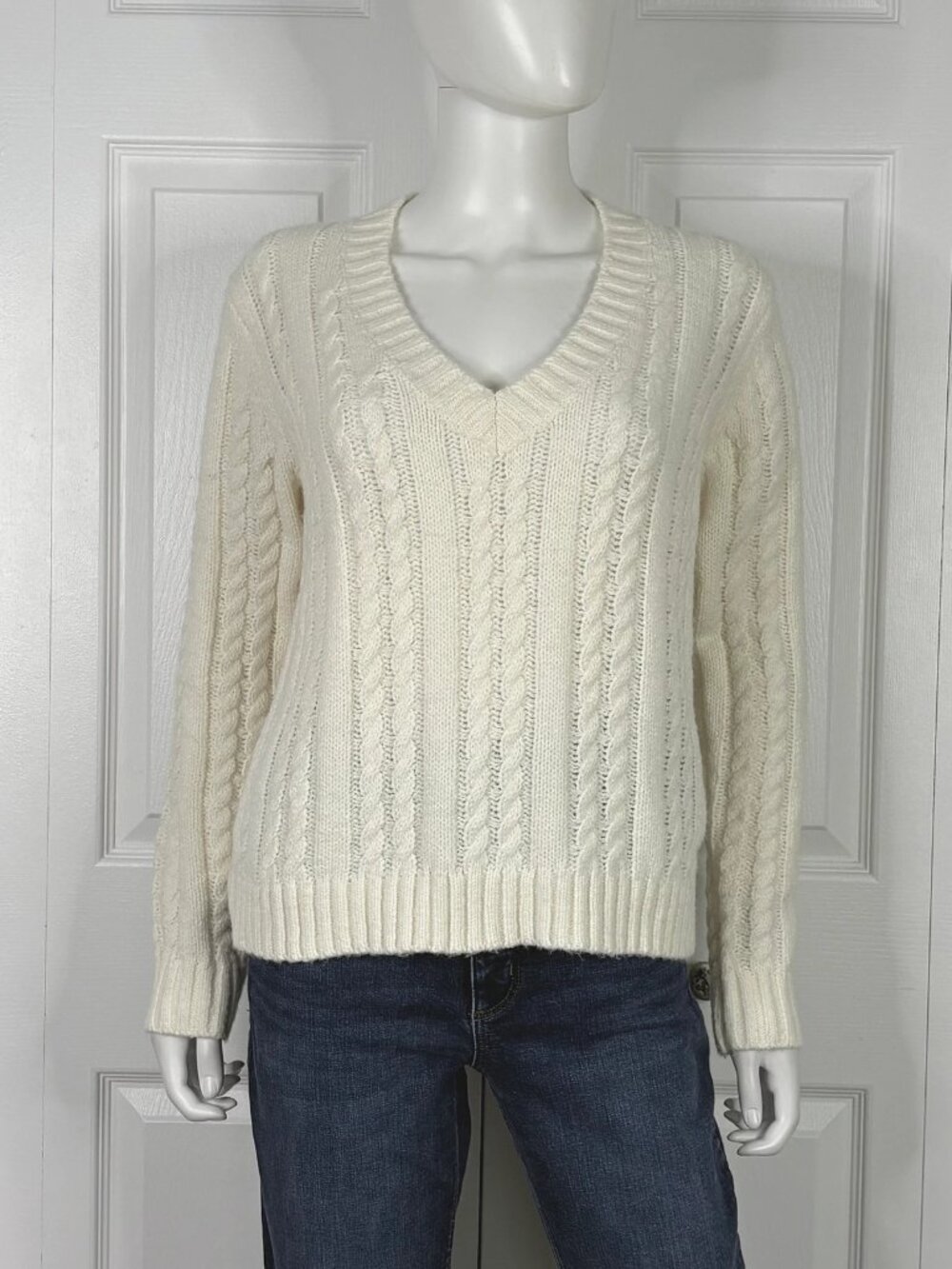 CONTEMPORAINE women's knit sweater medium